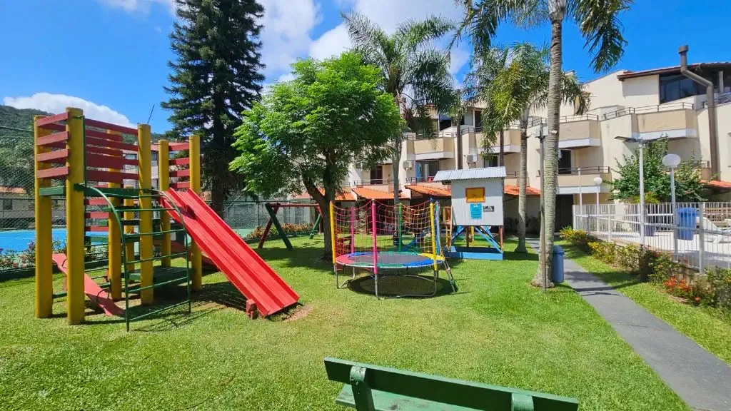 Playground e área infantil do condomínio